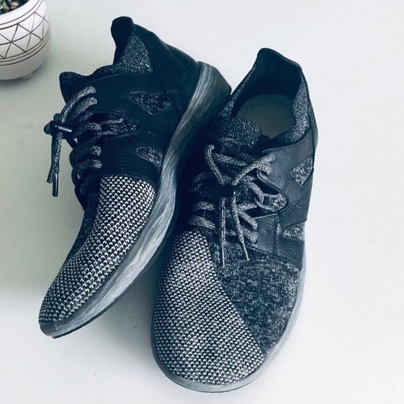 Earth 'Blaze' Women's 8 Mesh & Leather Comfort Sneaker Gray Runnign Walking - Picture 4 of 12